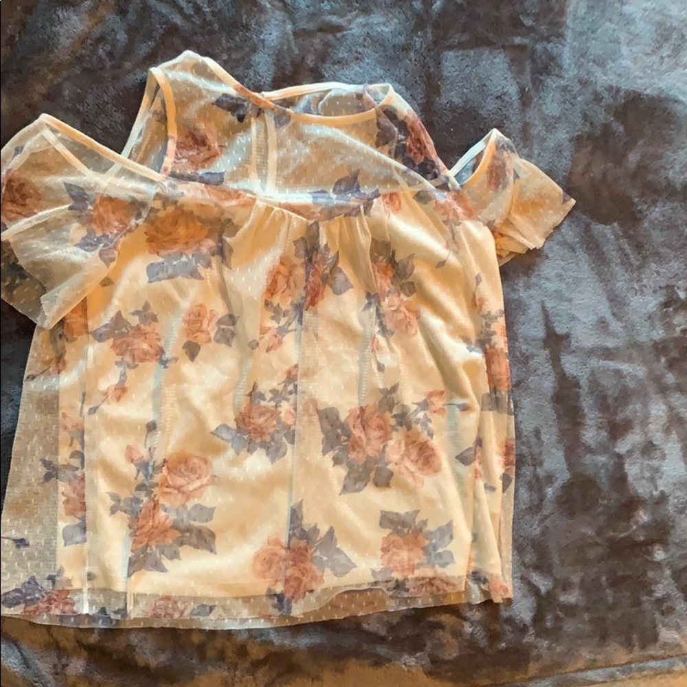 floral top